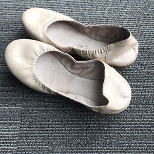 Vince Camuto Nude Flats